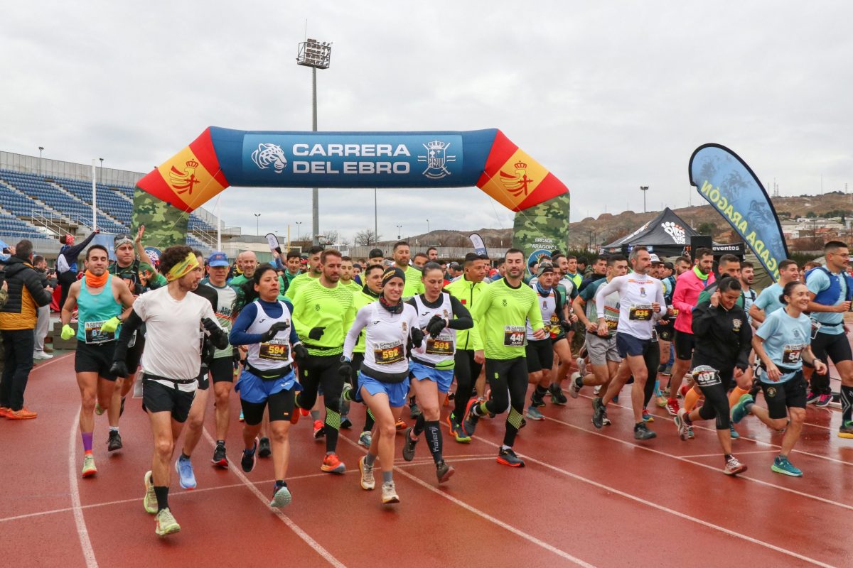 Salida Carrera del Ebro 2024